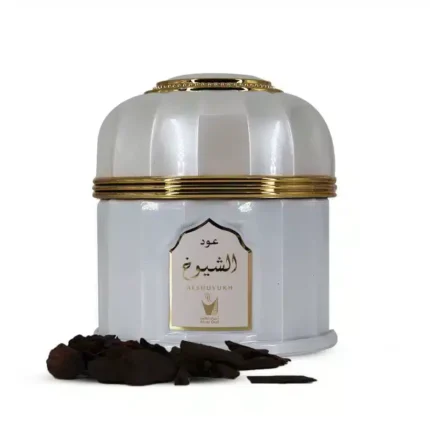 عود الشيوخ: عبقٌ ملكي يُضفي لمسة من الفخامة على منزلكِ!